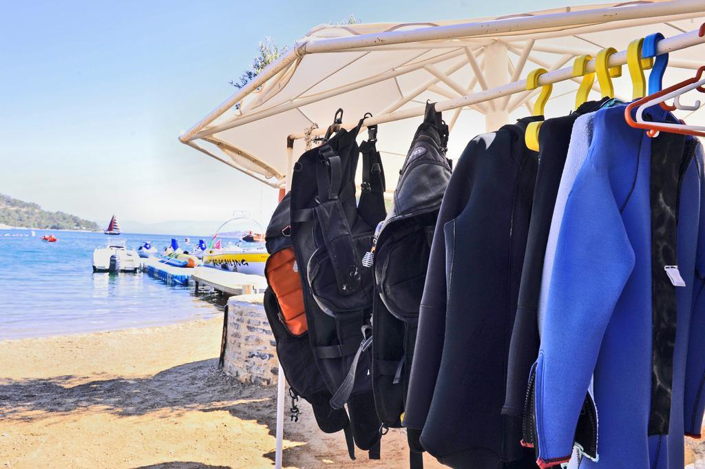 Izer Hotel Beach Club Торба Экстерьер фото