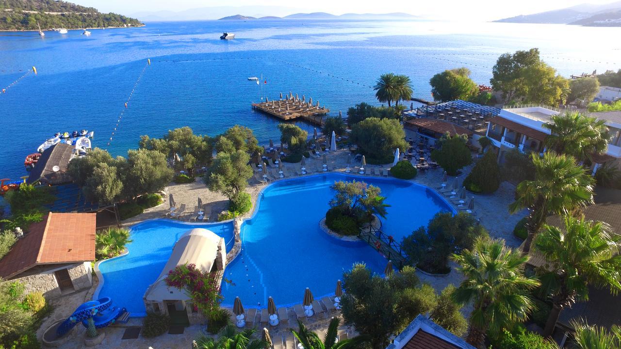 Izer Hotel Beach Club Торба Экстерьер фото